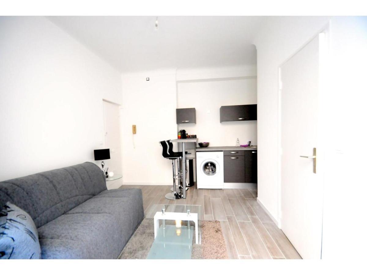 Superbe Studio Meuble Cosy Avec Lit Superconfort Au Calme Jean Medecin Nice Exteriör bild